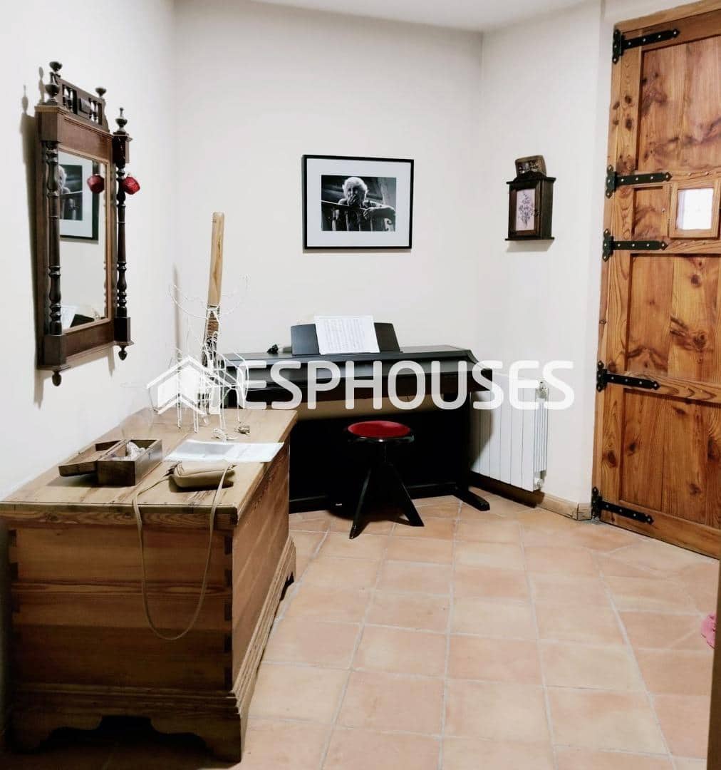 3 soveværelse Villa til salg i Biar med garage - € 375.000 (Ref: 9527937)