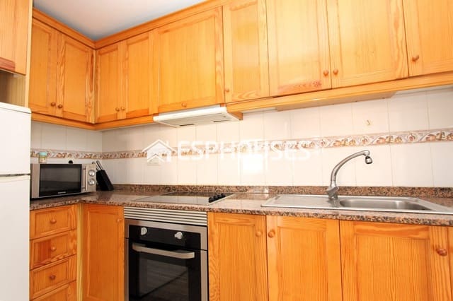2 soveværelse Lejlighed til salg i Zona Pueblo, Guardamar del Segura med swimmingpool - € 140.000 (Ref: 9534359)