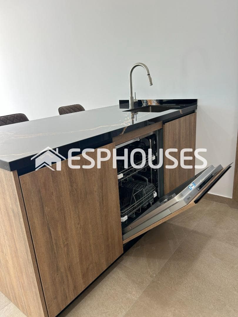 3 sovrum Villa till salu i Benissa med pool garage - 1 175 000 € (Ref: 9543903)