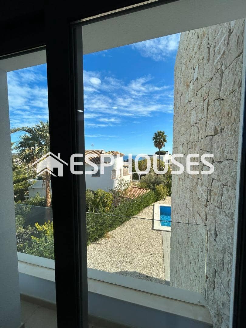 3 sovrum Villa till salu i Benissa med pool garage - 1 175 000 € (Ref: 9543903)