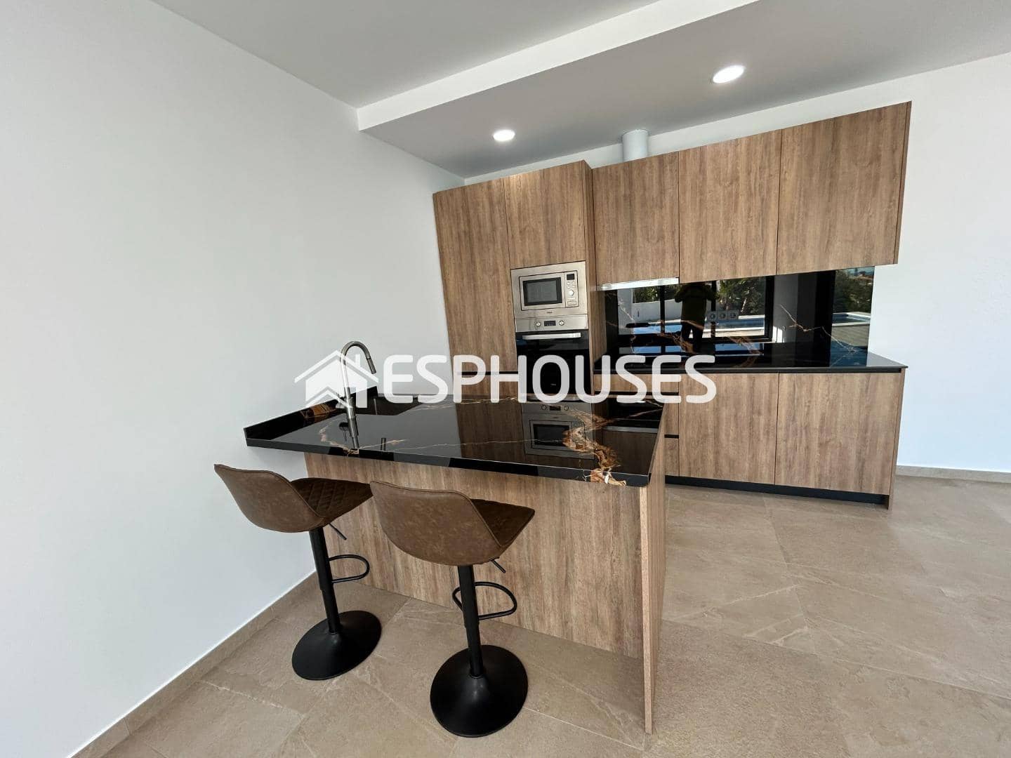 3 sovrum Villa till salu i Benissa med pool garage - 1 175 000 € (Ref: 9543903)