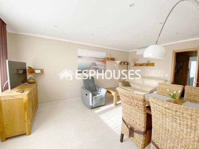 2 soveværelse Lejlighed til salg i Benidorm med swimmingpool - € 285.000 (Ref: 9543904)