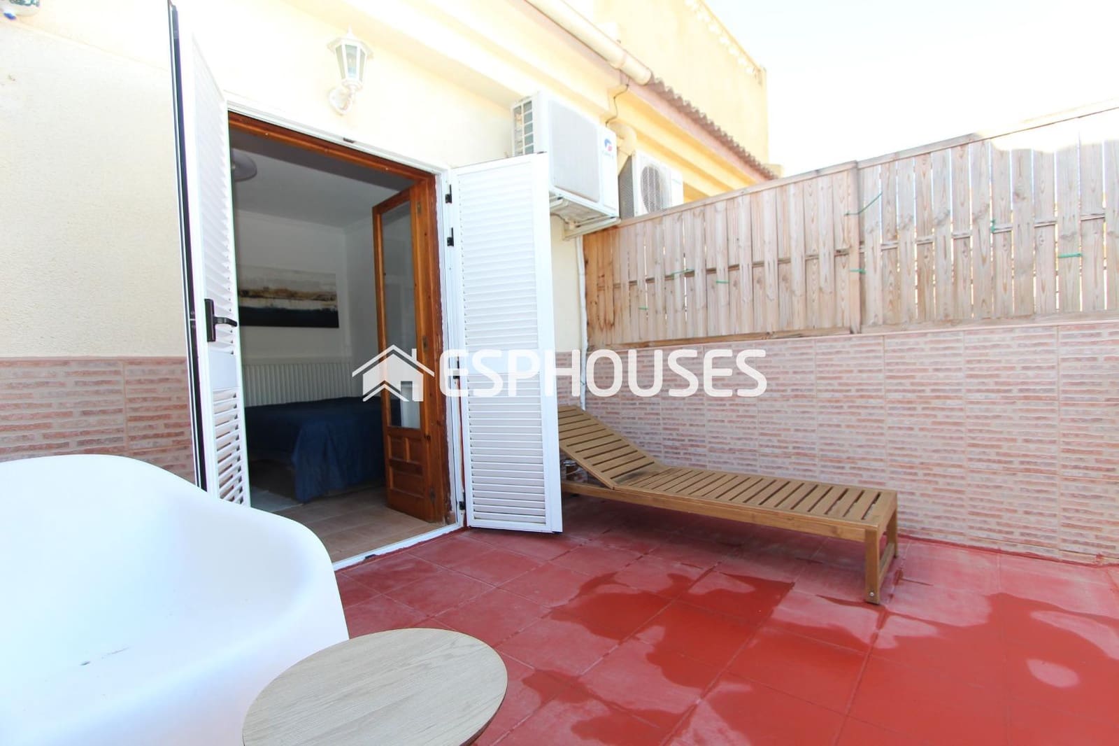 1 chambre Bungalow à vendre à Guardamar del Segura - 138 000 € (Ref: 9548468)