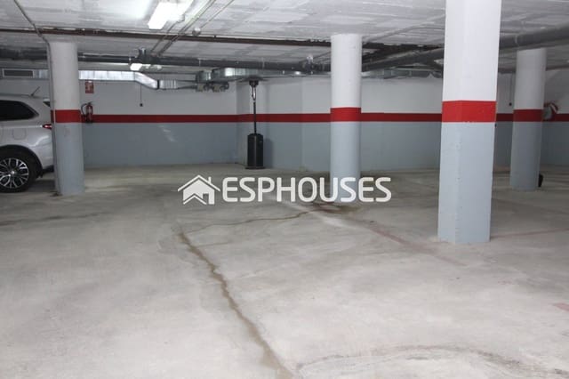 Garage for sale in Zona Pueblo, Guardamar del Segura - € 7,000 (Ref: 9562152)