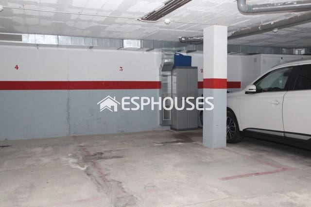 Garage for sale in Zona Pueblo, Guardamar del Segura - € 7,000 (Ref: 9562152)
