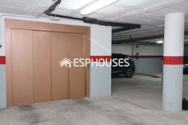 Garage for sale in Zona Pueblo, Guardamar del Segura - € 7,000 (Ref: 9562152)