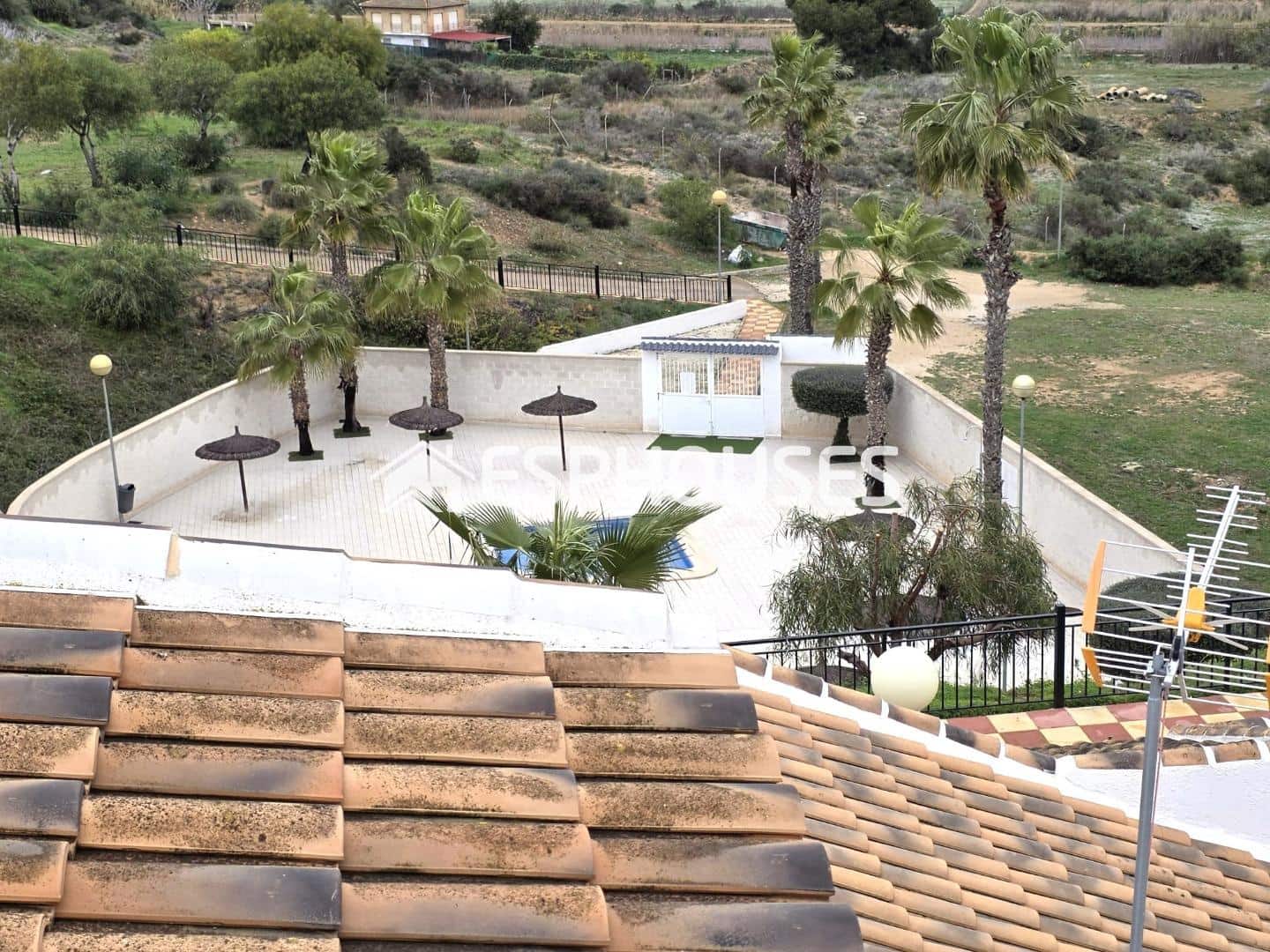 2 camera da letto Bungalow in vendita in Guardamar del Segura con piscina garage - 225.000 € (Rif: 9571425)