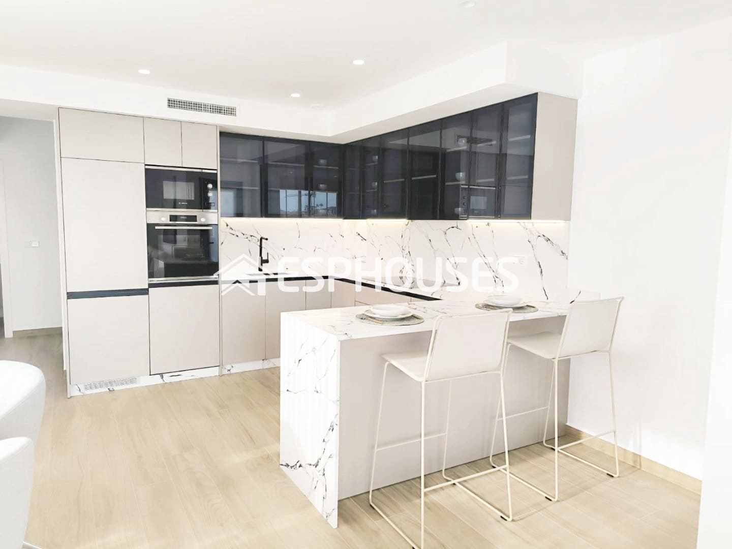3 sypialnia Willa na sprzedaż w Algorfa z basenem garażem - 528 000 € (Ref: 9576834)