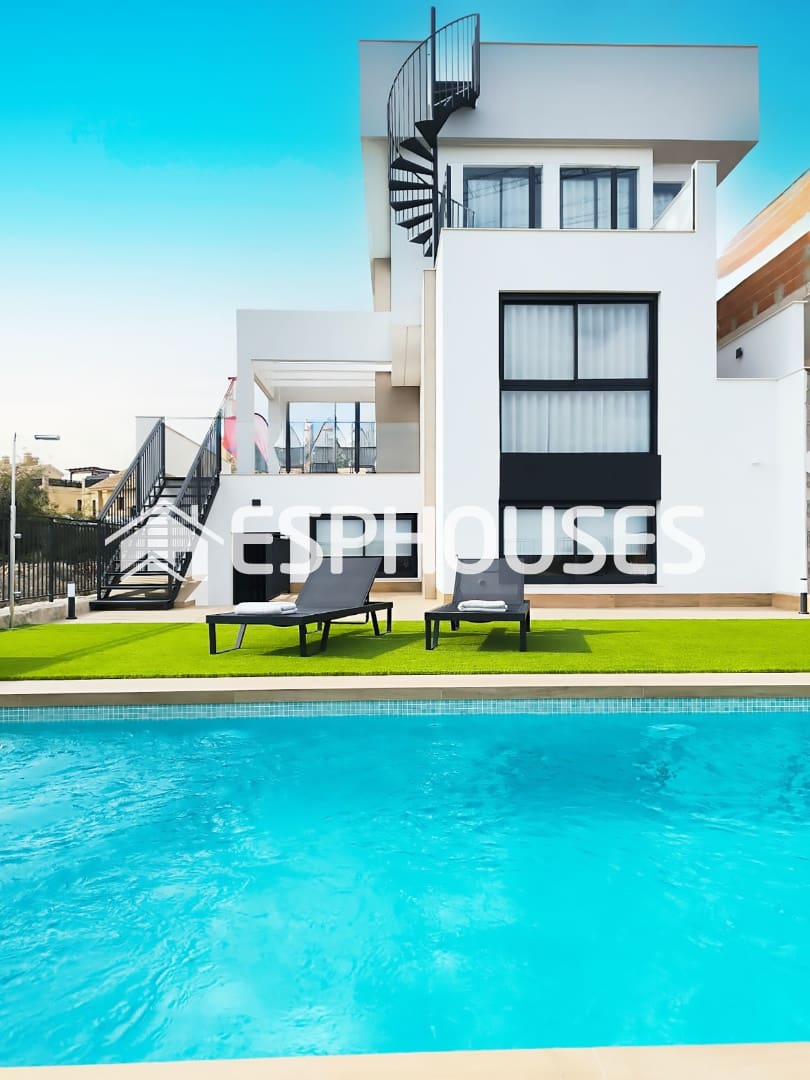 6 slaapkamer Villa te koop in Algorfa met zwembad garage - € 965.000 (Ref: 9576835)