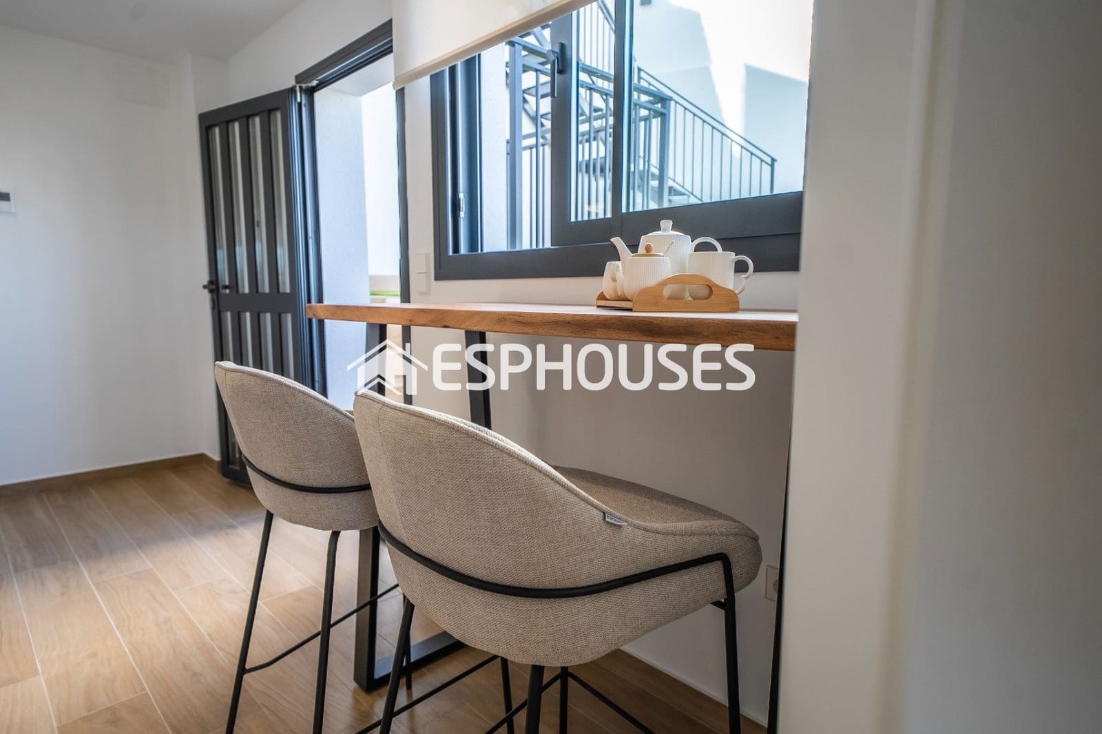 6 slaapkamer Villa te koop in Algorfa met zwembad garage - € 965.000 (Ref: 9576835)