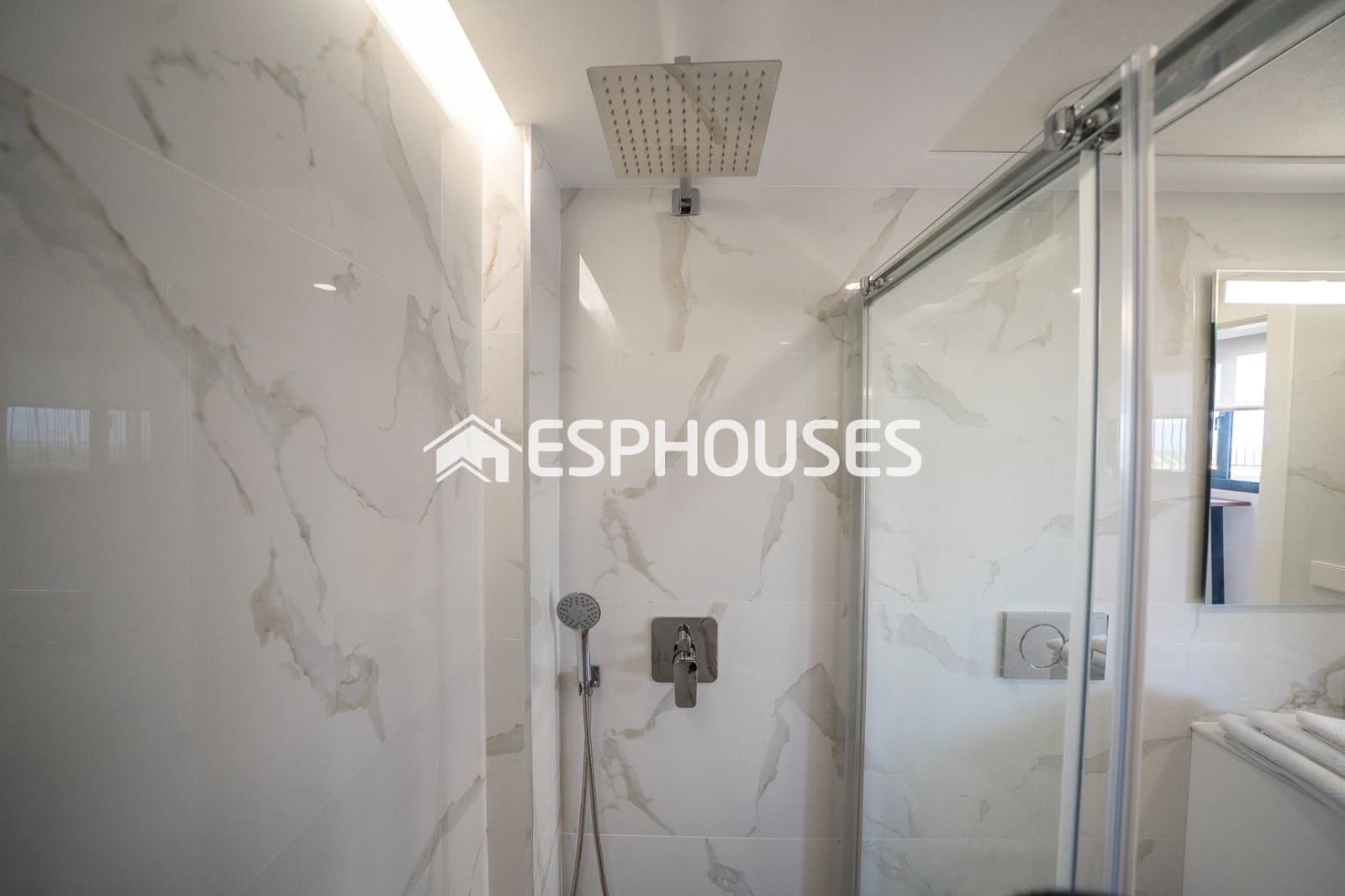 6 slaapkamer Villa te koop in Algorfa met zwembad garage - € 965.000 (Ref: 9576835)