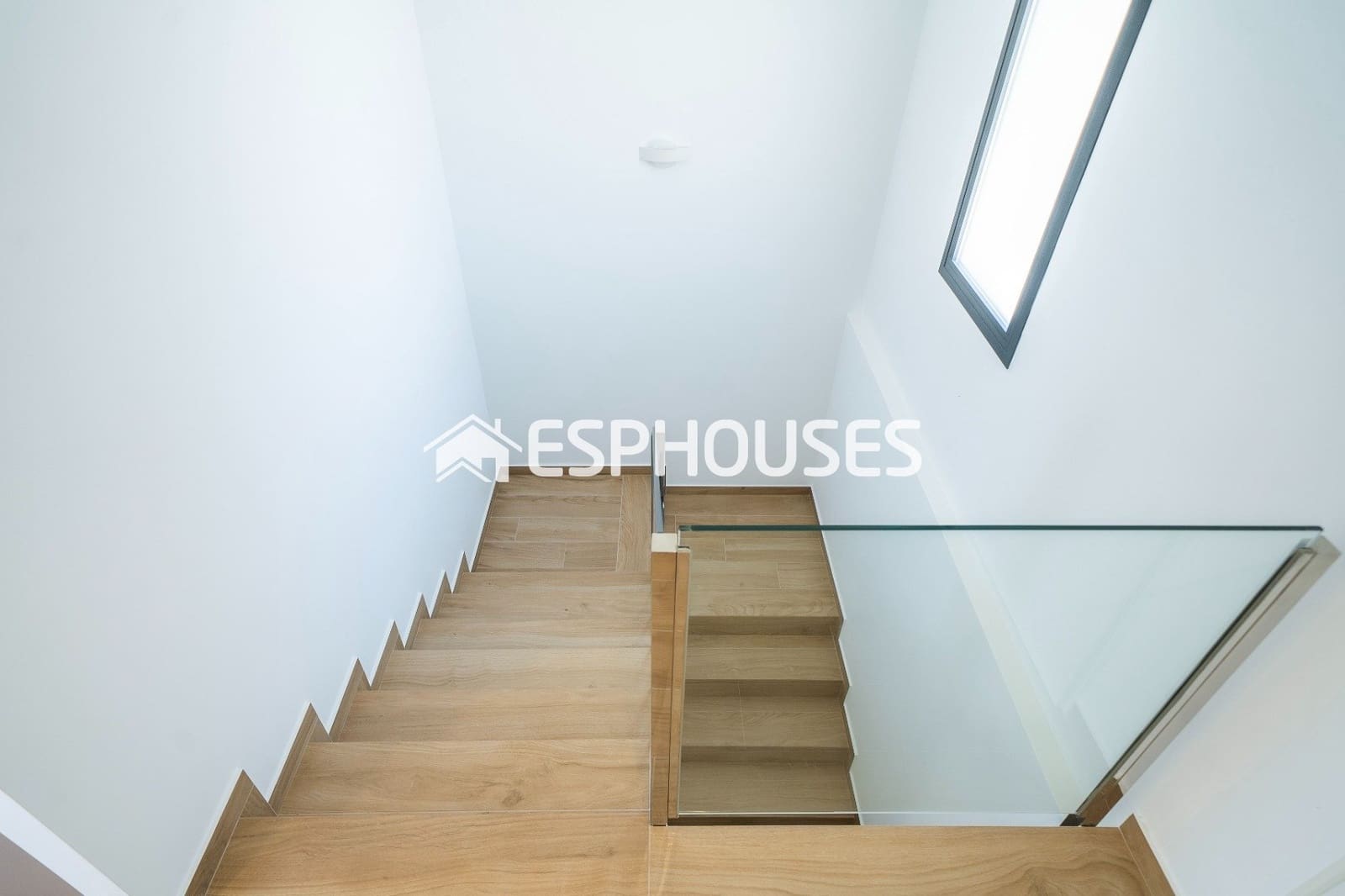 6 slaapkamer Villa te koop in Algorfa met zwembad garage - € 965.000 (Ref: 9576835)