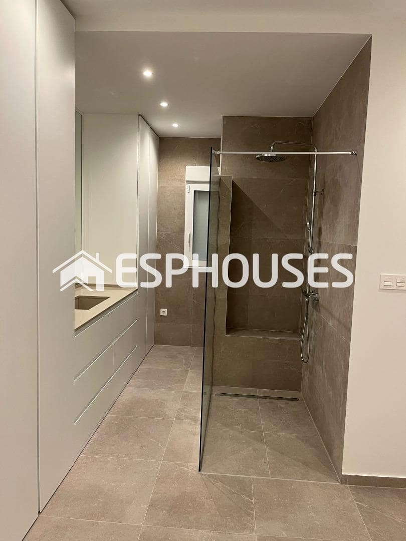 Chalet de 3 habitaciones en La Romana en venta con piscina garaje - 345.000 € (Ref: 9611778)