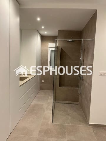 Chalet de 3 habitaciones en La Romana en venta con piscina garaje - 345.000 € (Ref: 9611778)