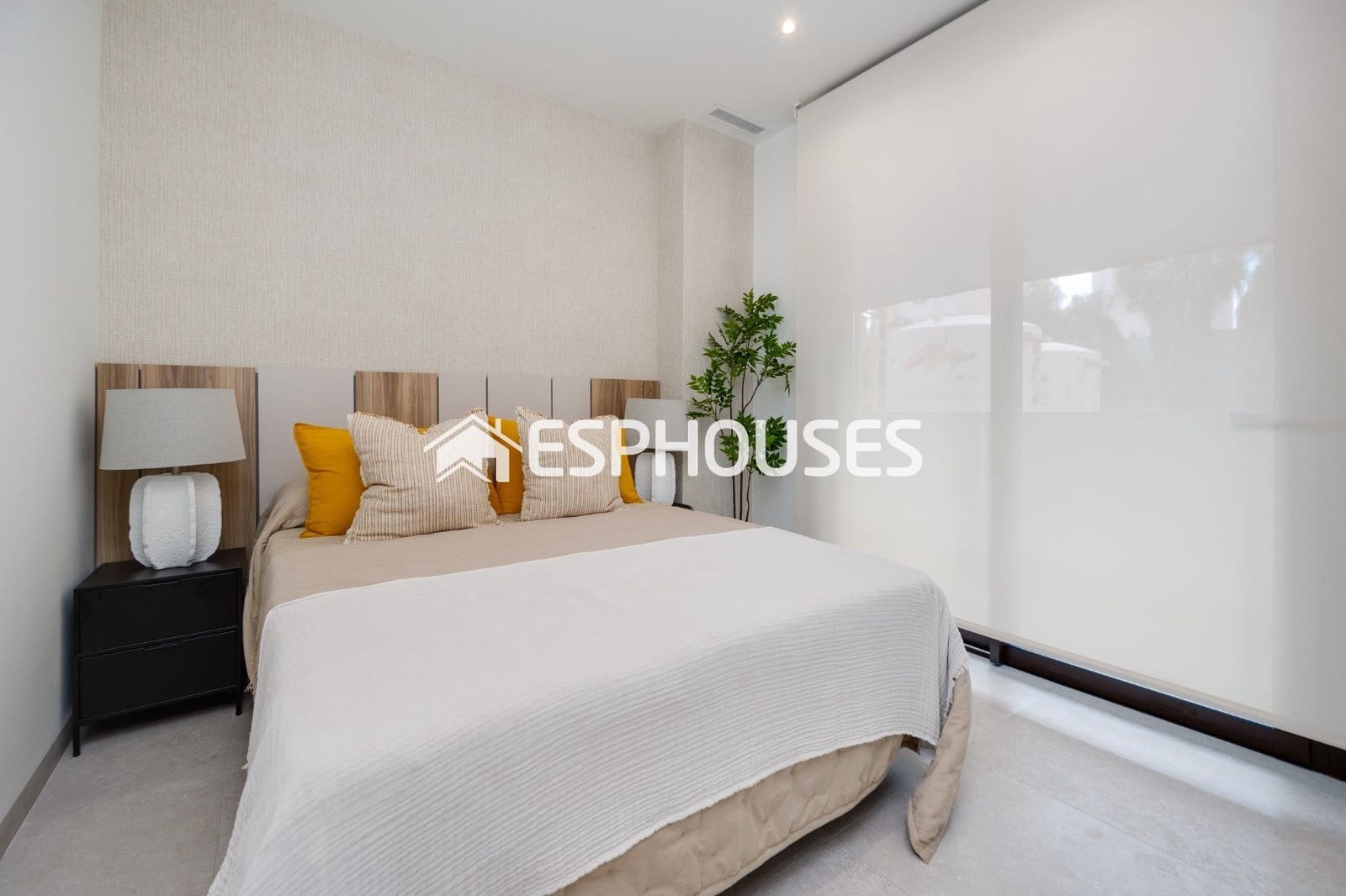 2 sypialnia Apartament na sprzedaż w Guardamar del Segura z basenem - 270 000 € (Ref: 9611782)