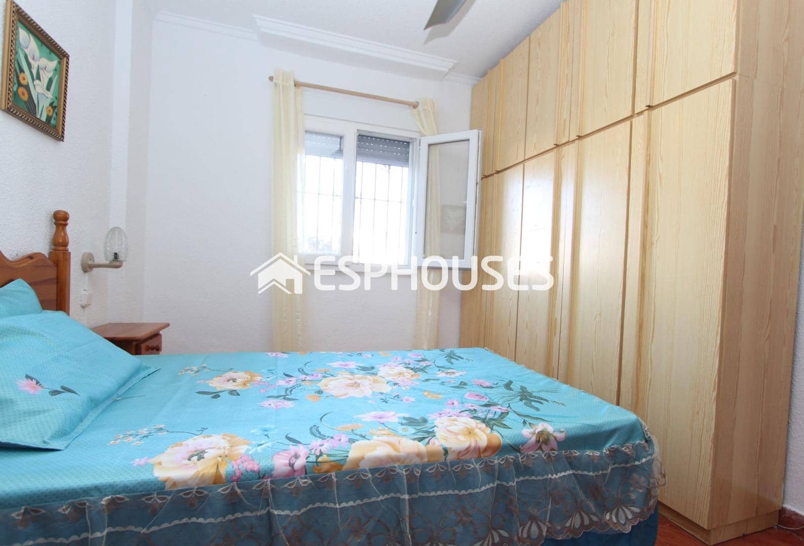 3 bedroom Apartment for sale in Guardamar del Segura with pool - € 140,000 (Ref: 9611794)