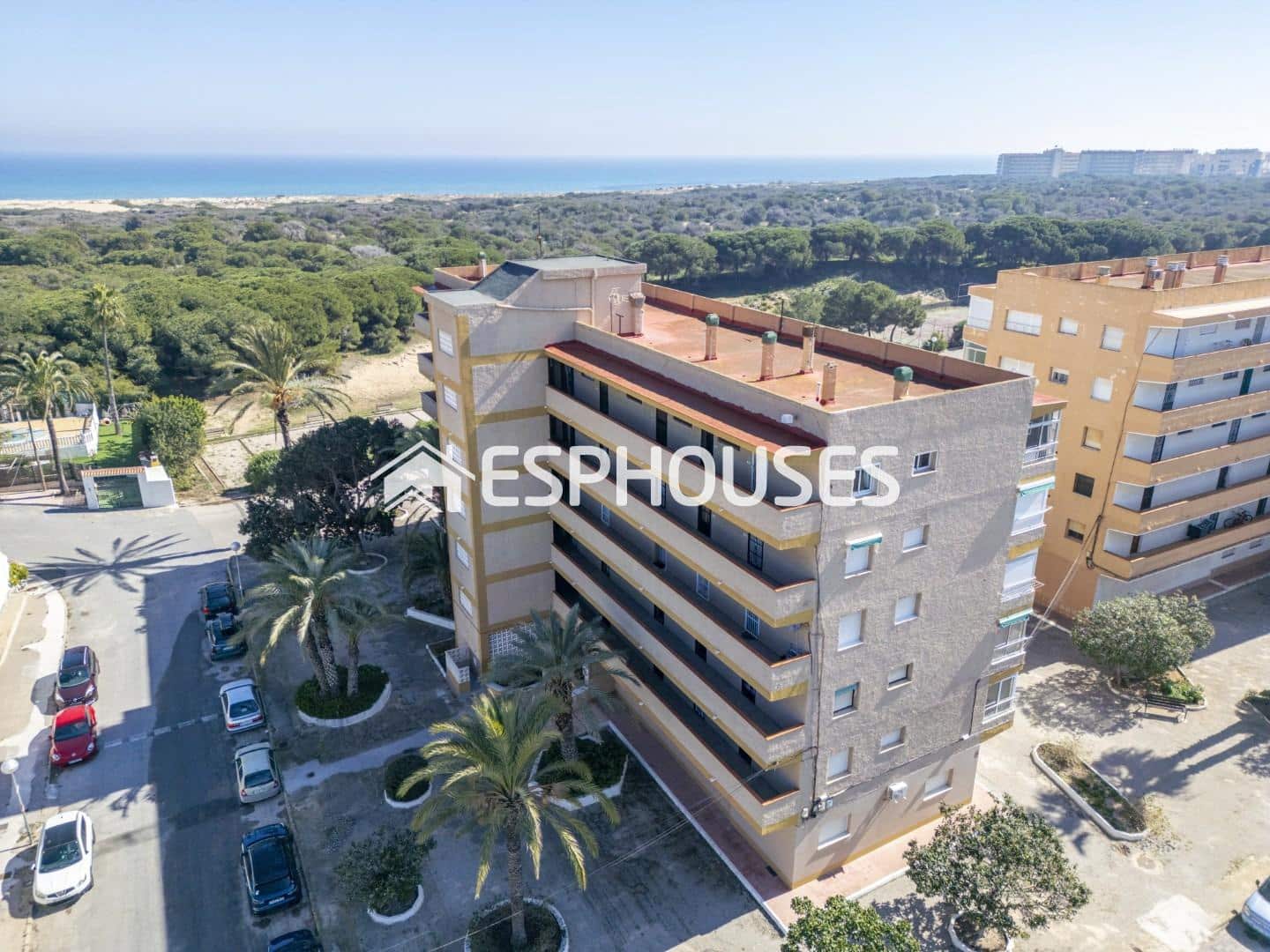 3 bedroom Apartment for sale in Guardamar del Segura with pool - € 140,000 (Ref: 9611794)