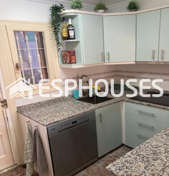 2 bedroom Apartment for sale in Guardamar del Segura with pool - € 179,000 (Ref: 9656358)