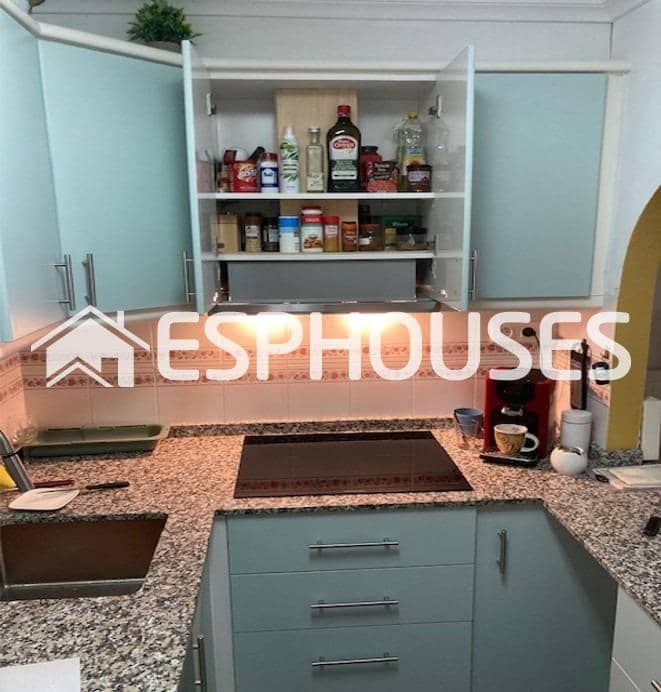 2 bedroom Apartment for sale in Guardamar del Segura with pool - € 179,000 (Ref: 9656358)