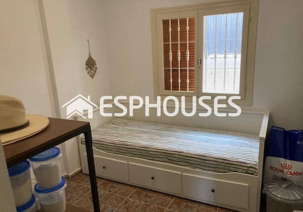 2 bedroom Apartment for sale in Guardamar del Segura with pool - € 179,000 (Ref: 9656358)