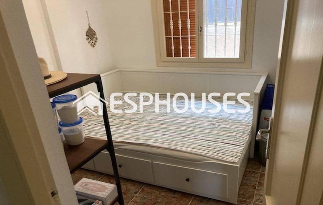 2 bedroom Apartment for sale in Guardamar del Segura with pool - € 179,000 (Ref: 9656358)