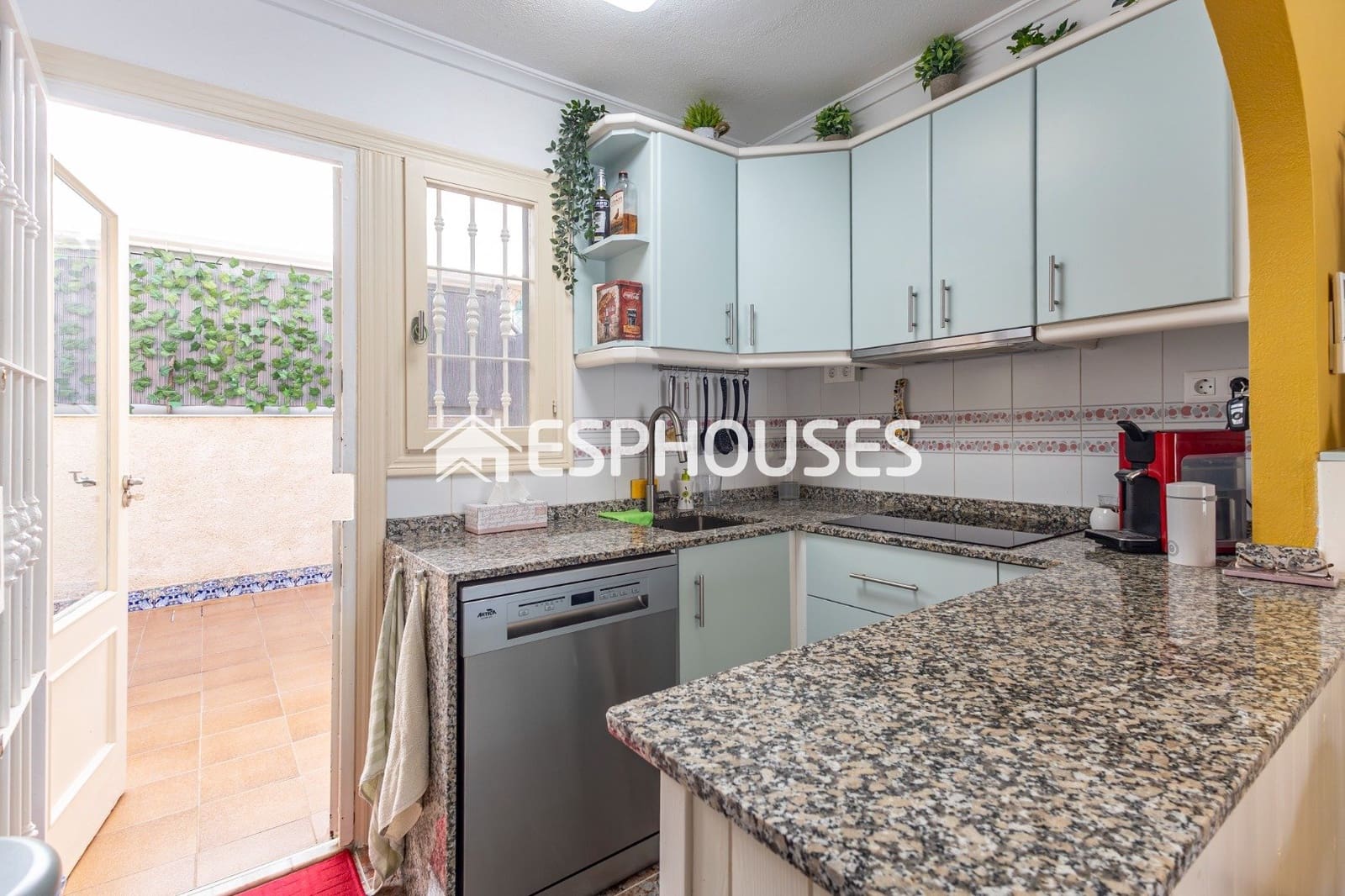 2 chambre Appartement à vendre à Guardamar del Segura avec piscine - 179 000 € (Ref: 9656358)