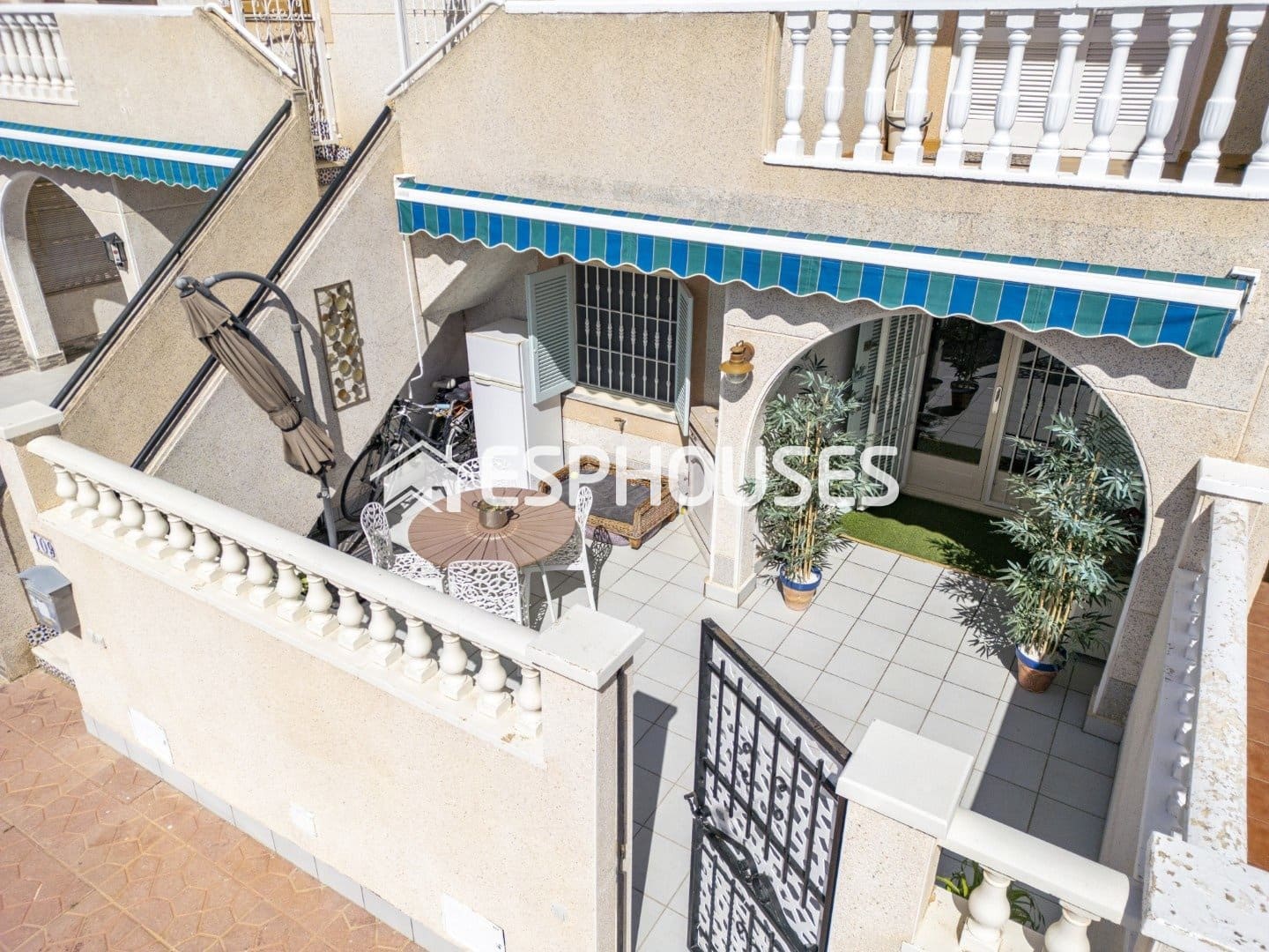 2 chambre Appartement à vendre à Guardamar del Segura avec piscine - 179 000 € (Ref: 9656358)