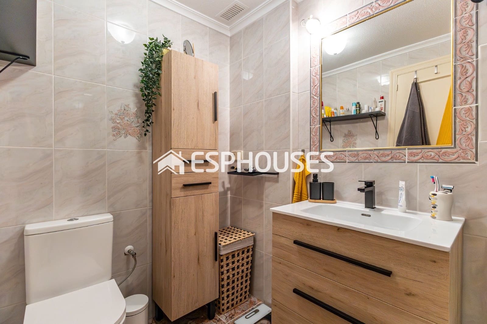 2 chambre Appartement à vendre à Guardamar del Segura avec piscine - 179 000 € (Ref: 9656358)