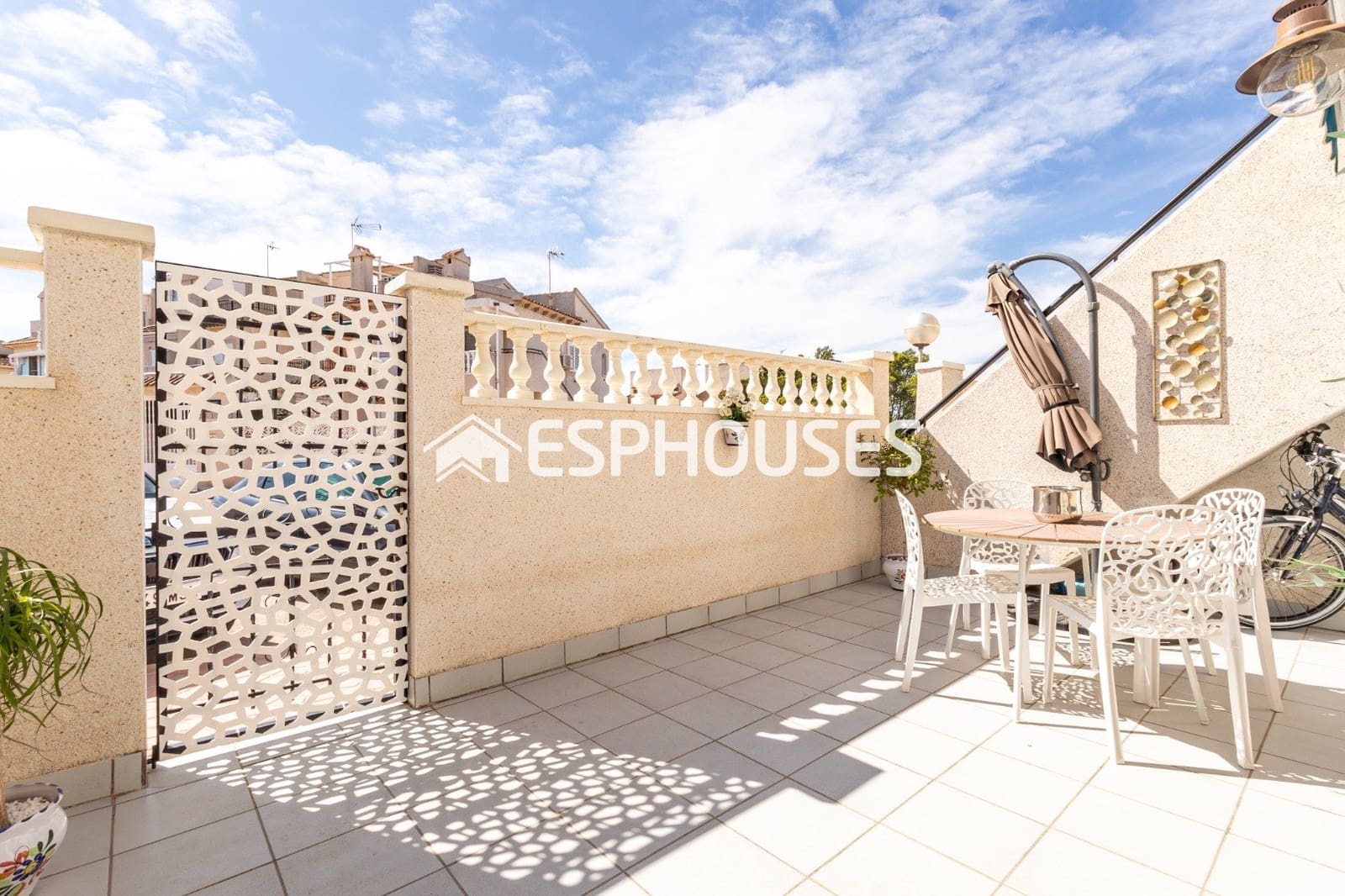 2 chambre Appartement à vendre à Guardamar del Segura avec piscine - 179 000 € (Ref: 9656358)