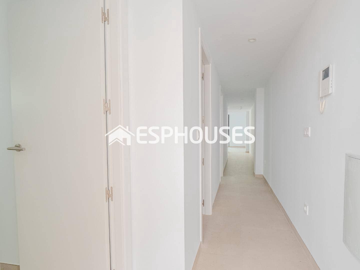 2 Zimmer Apartment zu verkaufen in Alicante / Alacant Stadt mit Pool Garage - 394.506 € (Ref: 9677696)