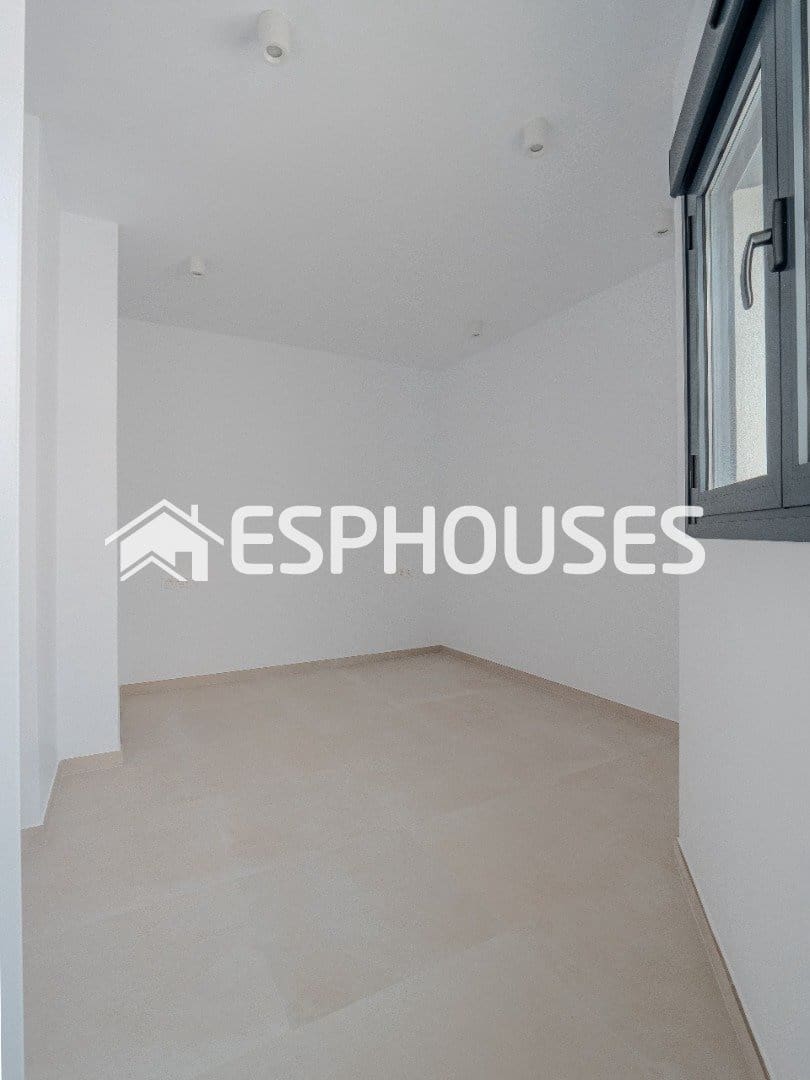 2 Zimmer Penthouse zu verkaufen in Alicante / Alacant Stadt mit Pool Garage - 394.506 € (Ref: 9677696)