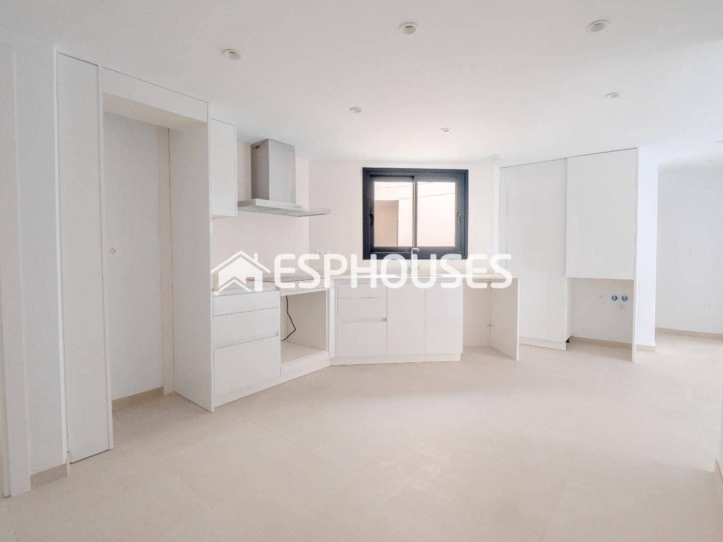 2 Zimmer Apartment zu verkaufen in Alicante / Alacant Stadt mit Pool Garage - 277.851 € (Ref: 9677698)