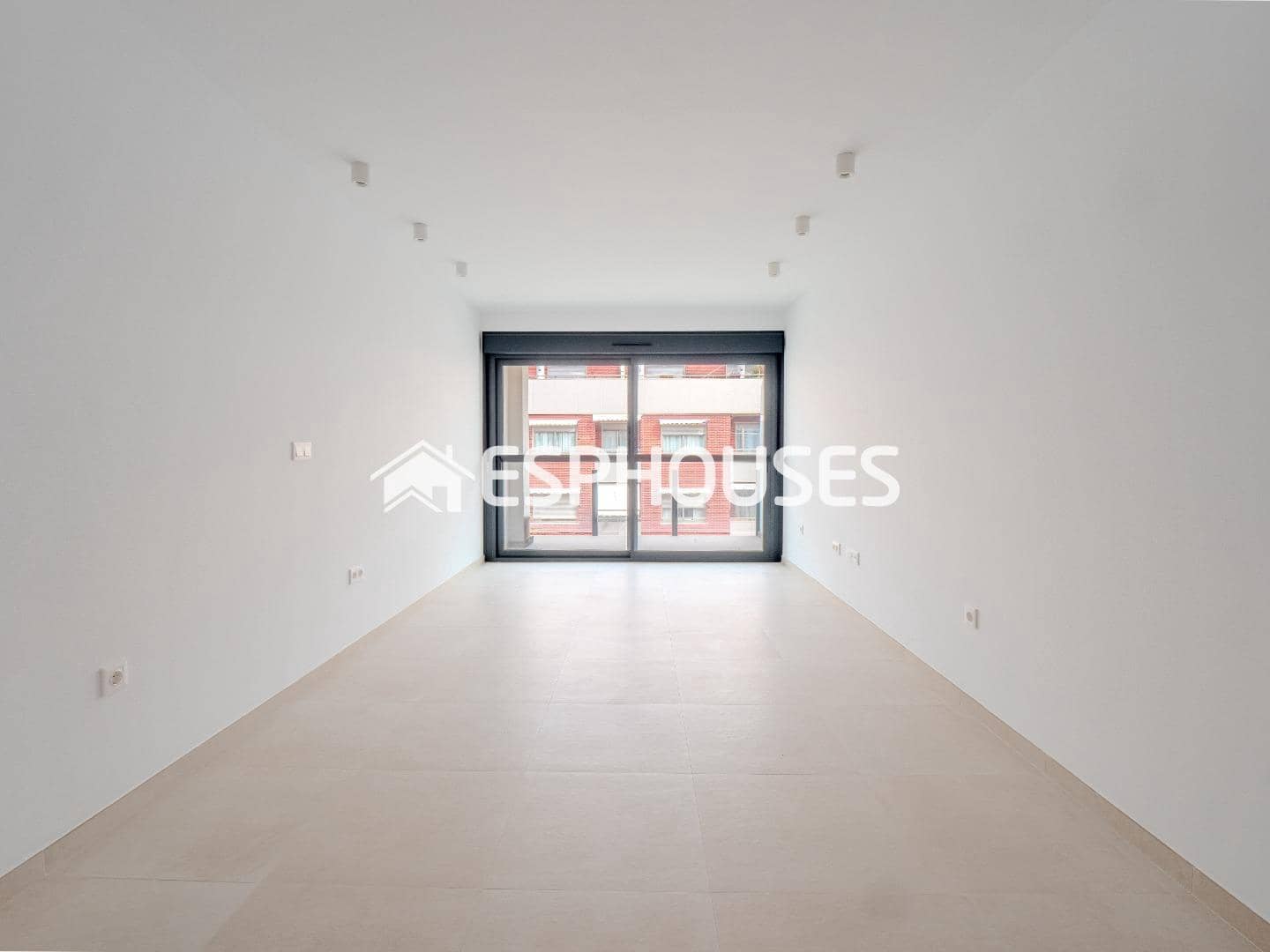 2 Zimmer Apartment zu verkaufen in Alicante / Alacant Stadt mit Pool Garage - 319.211 € (Ref: 9677699)