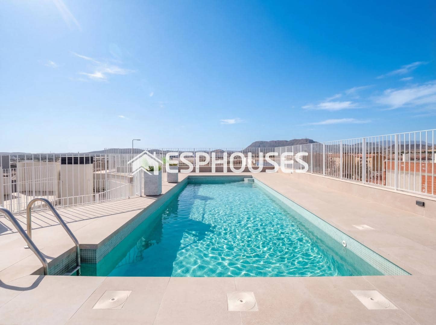 2 Zimmer Apartment zu verkaufen in Alicante / Alacant Stadt mit Pool Garage - 319.211 € (Ref: 9677699)