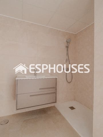 2 soveværelse Lejlighed til salg i Florida Baja, Alicante by med swimmingpool garage - € 319.211 (Ref: 9677699)