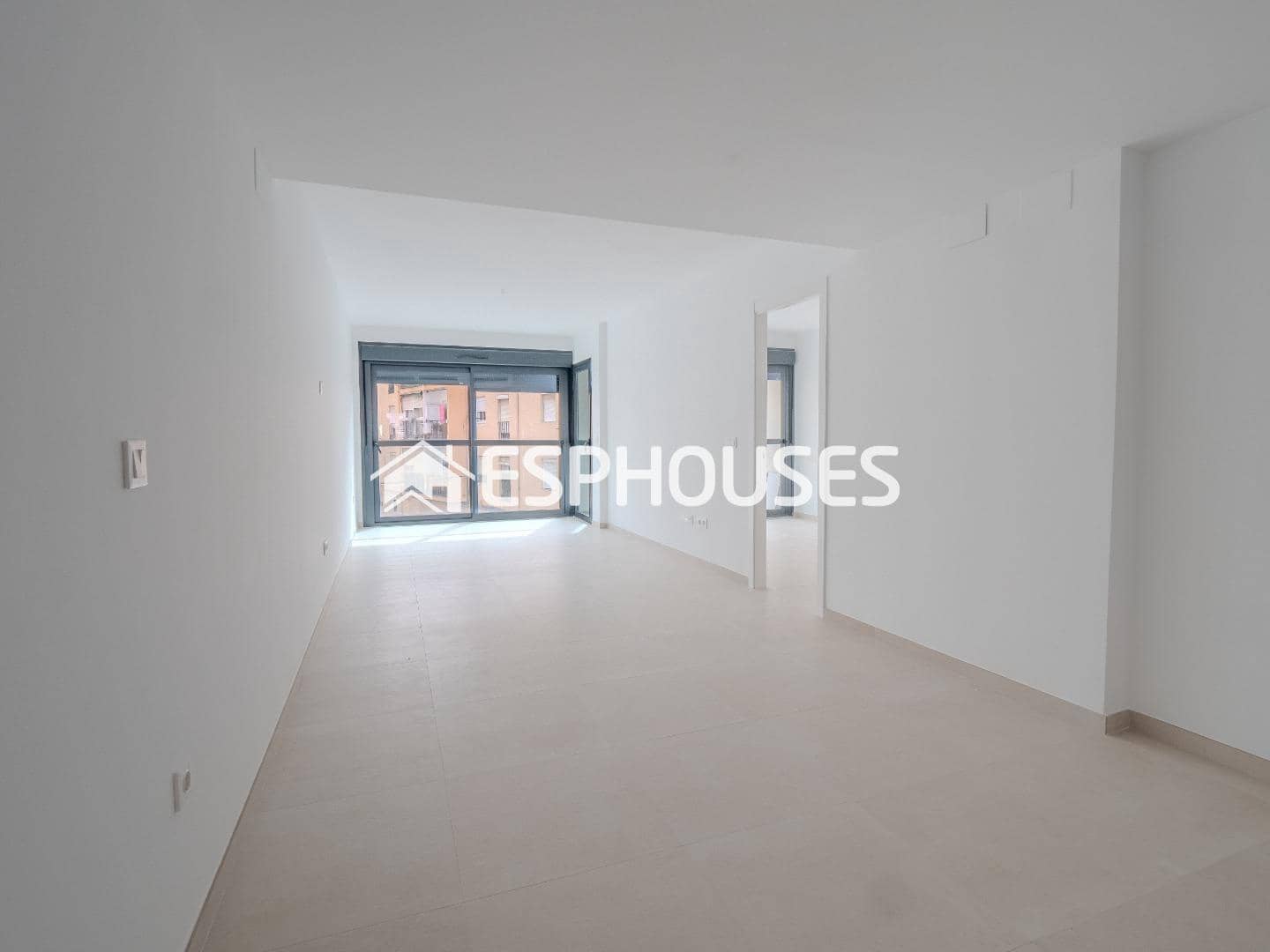 3 Zimmer Apartment zu verkaufen in Alicante / Alacant Stadt mit Pool - 295.000 € (Ref: 9677700)