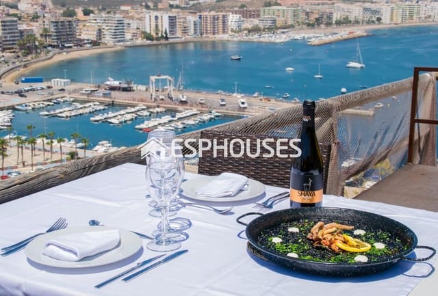 4 sypialnia Willa na sprzedaż w El Hornillo, Aguilas z basenem garażem - 485 000 € (Ref: 9683187)