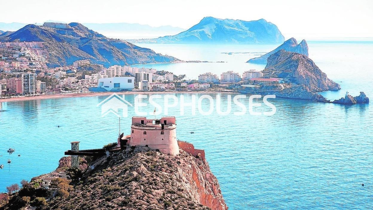 4 soverom Villa til salgs i Aguilas med svømmebasseng garasje - € 399 000 (Ref: 9683189)