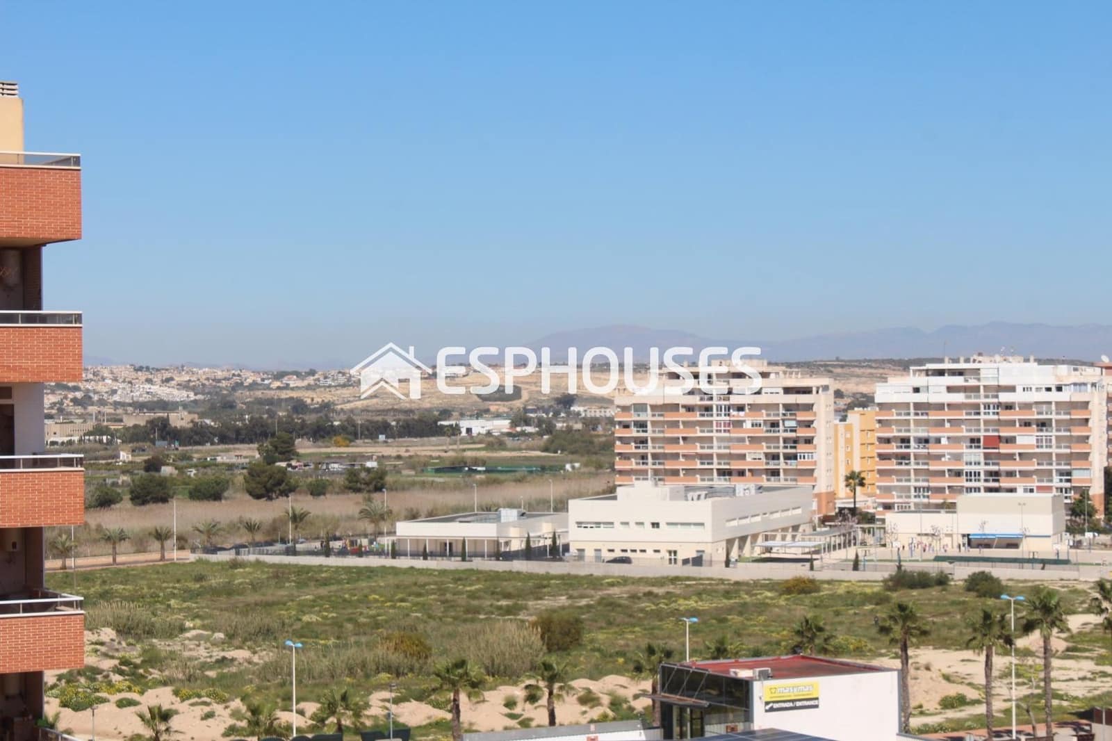 2 bedroom Apartment for sale in Guardamar del Segura with pool - € 149,990 (Ref: 9699112)