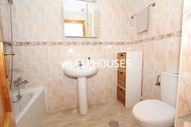 2 sovrum Lägenhet till salu i Zona Pueblo, Guardamar del Segura med pool - 149 990 € (Ref: 9699112)