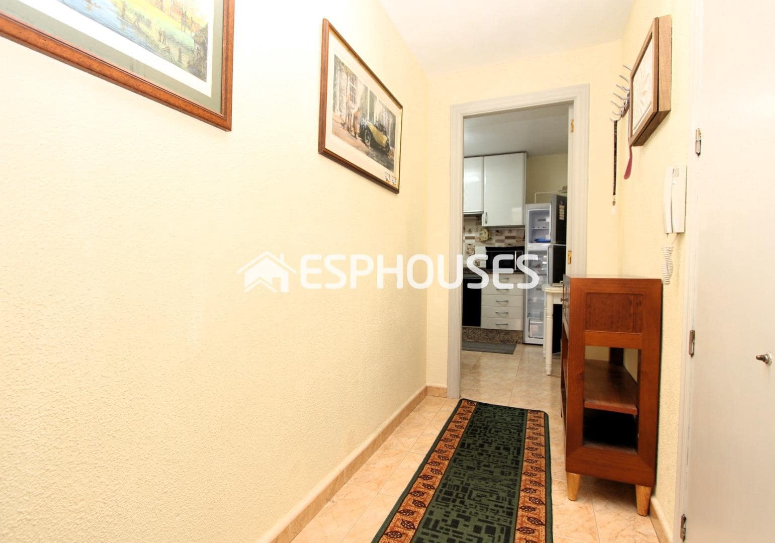 Apartamento de 2 habitaciones en Guardamar del Segura en venta - 179.990 € (Ref: 9720283)