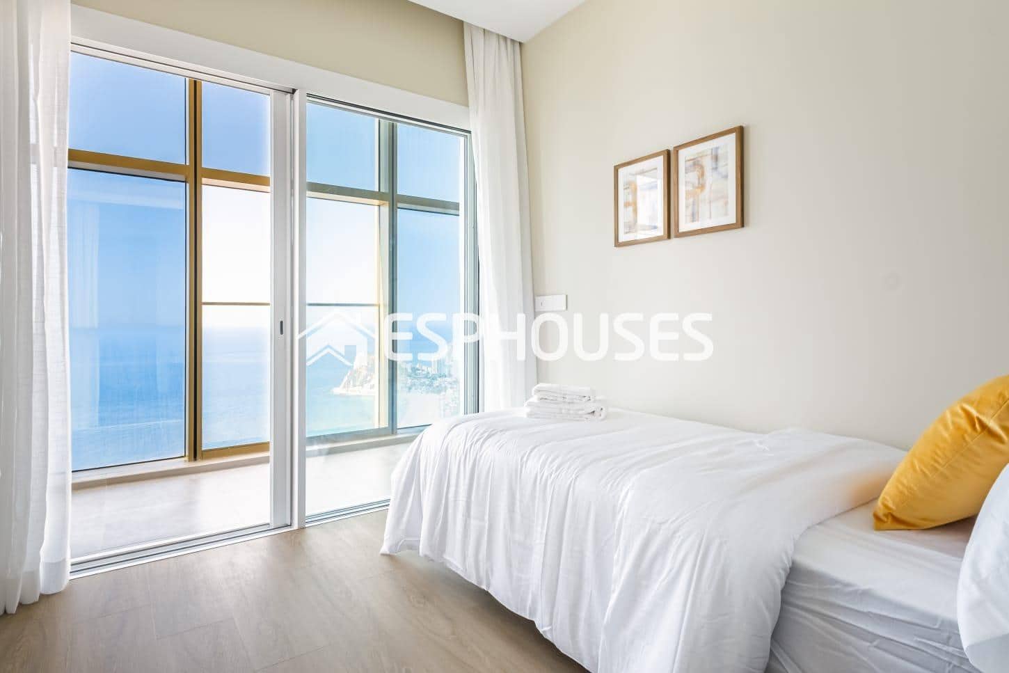 3 slaapkamer Appartement te koop in Benidorm met zwembad garage - € 1.065.000 (Ref: 9720287)