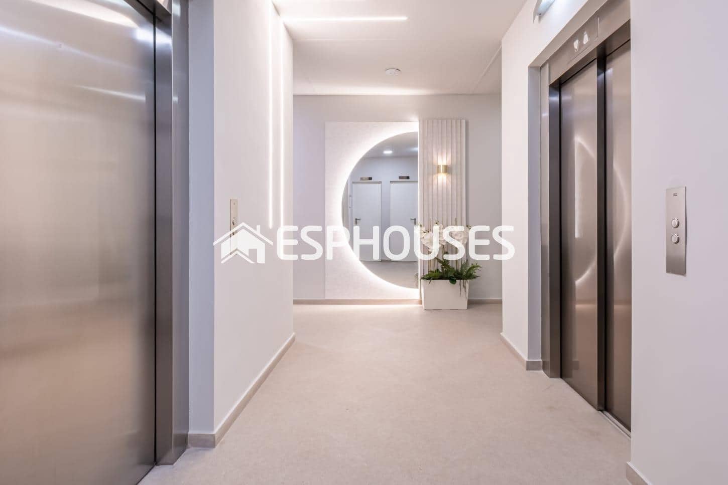 3 slaapkamer Appartement te koop in Benidorm met zwembad garage - € 1.065.000 (Ref: 9720287)