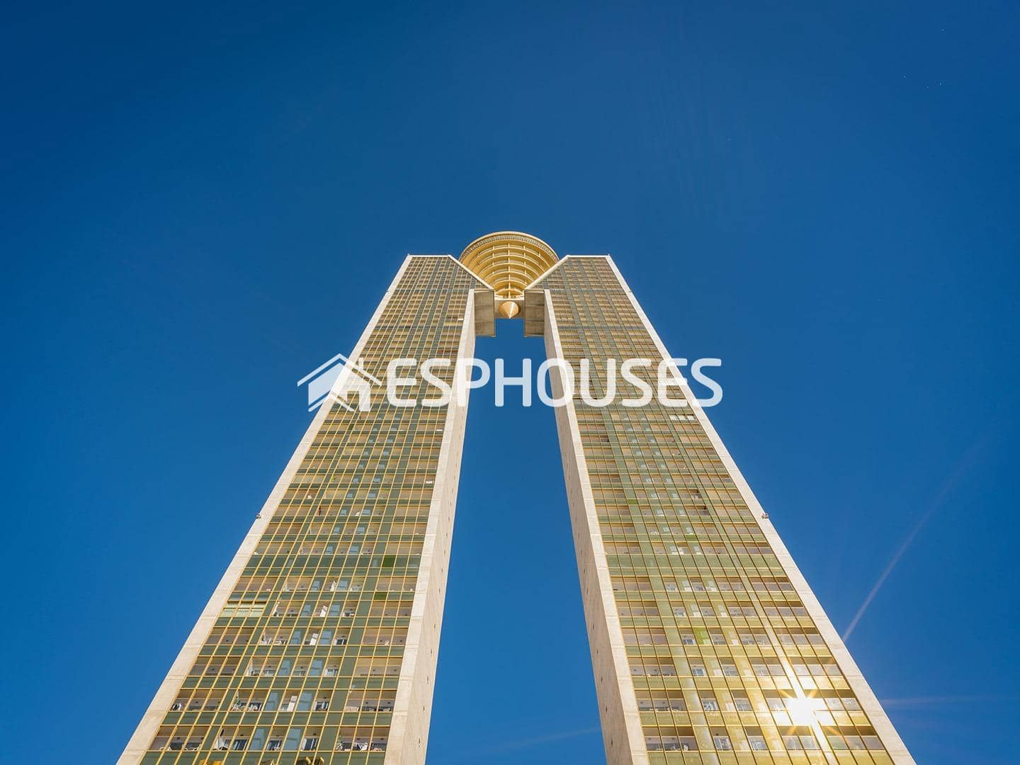 3 slaapkamer Appartement te koop in Benidorm met zwembad garage - € 1.065.000 (Ref: 9720287)