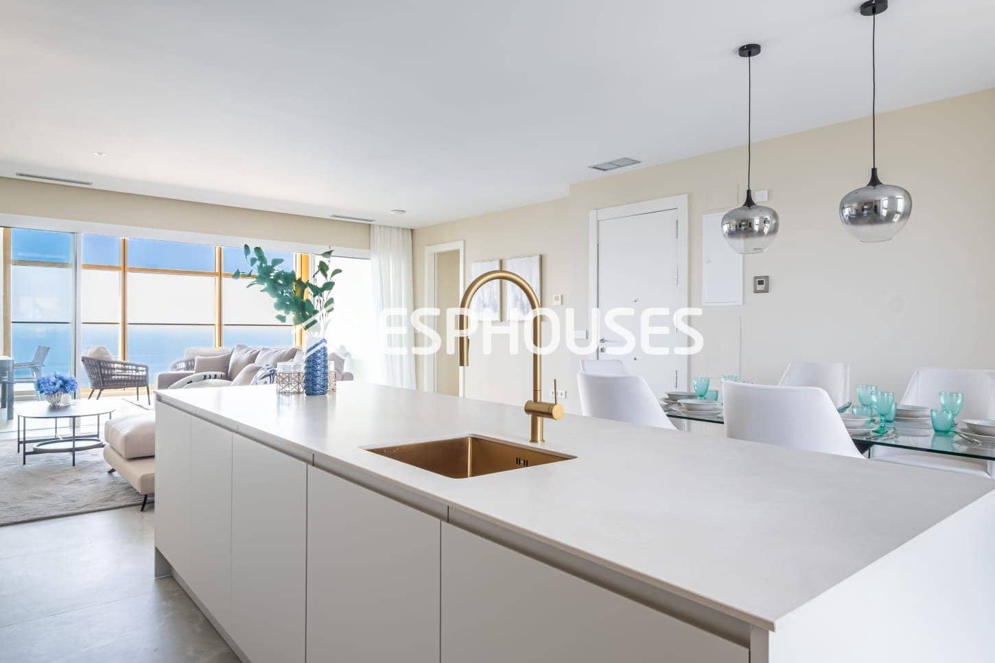 3 soveværelse Lejlighed til salg i Benidorm med swimmingpool garage - € 1.065.000 (Ref: 9720287)