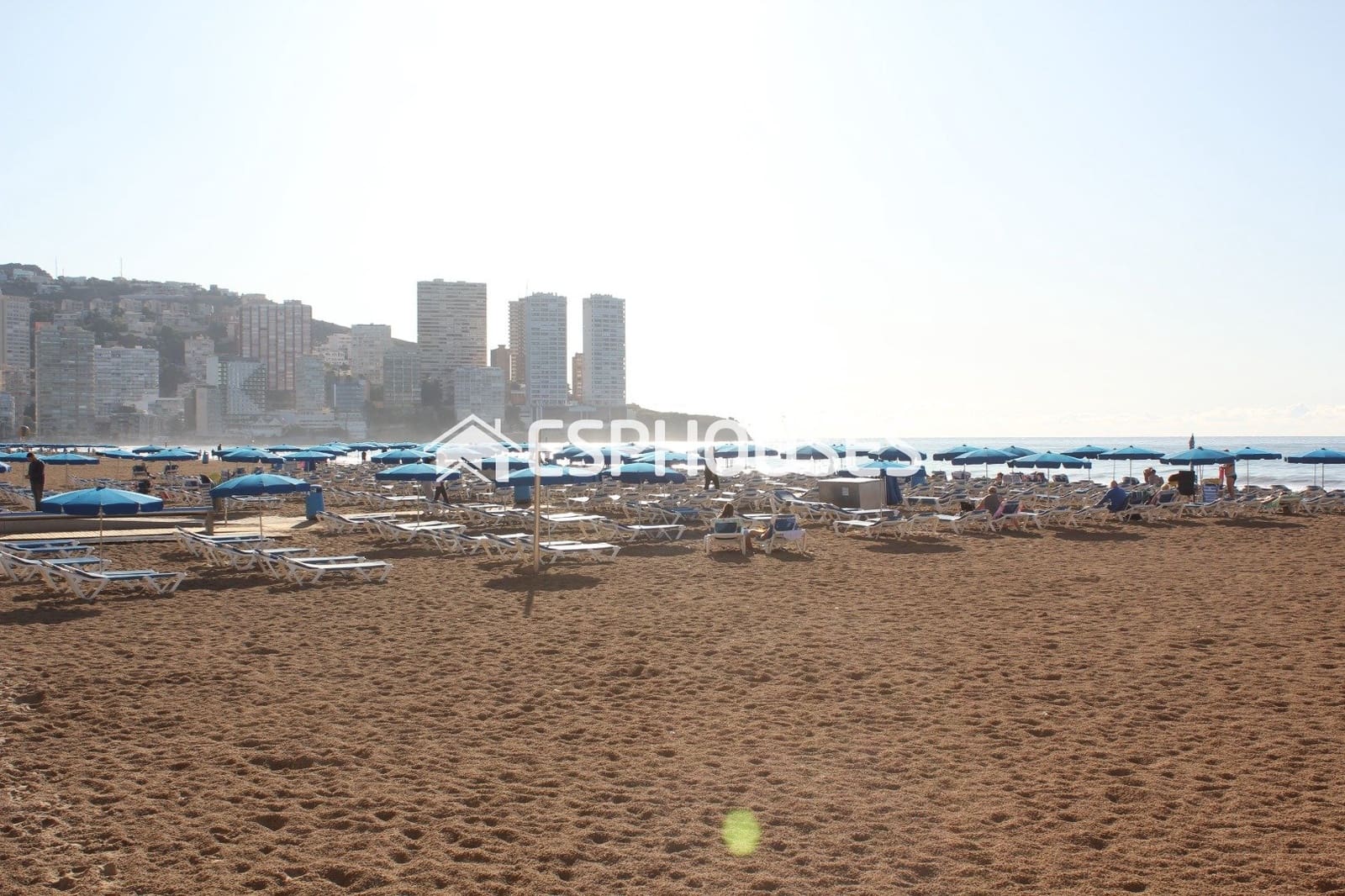3 sovrum Lägenhet till salu i Benidorm med pool garage - 595 000 € (Ref: 9720289)