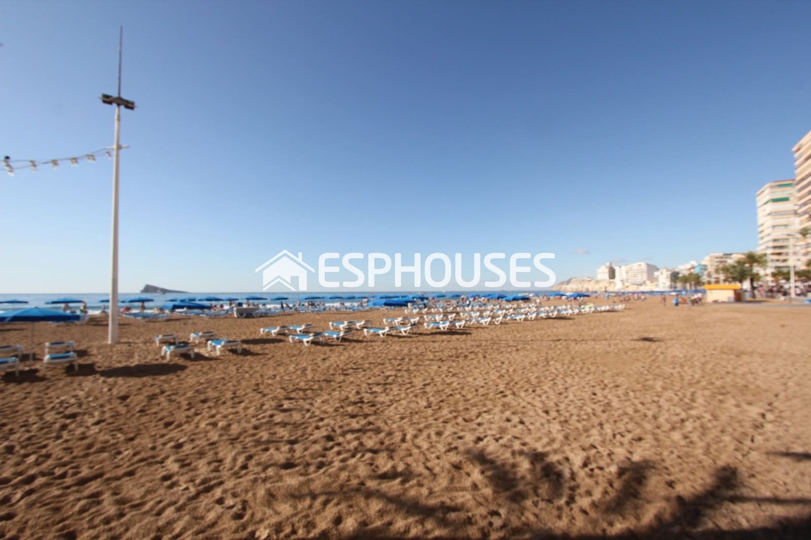 3 sovrum Lägenhet till salu i Benidorm med pool garage - 595 000 € (Ref: 9720289)