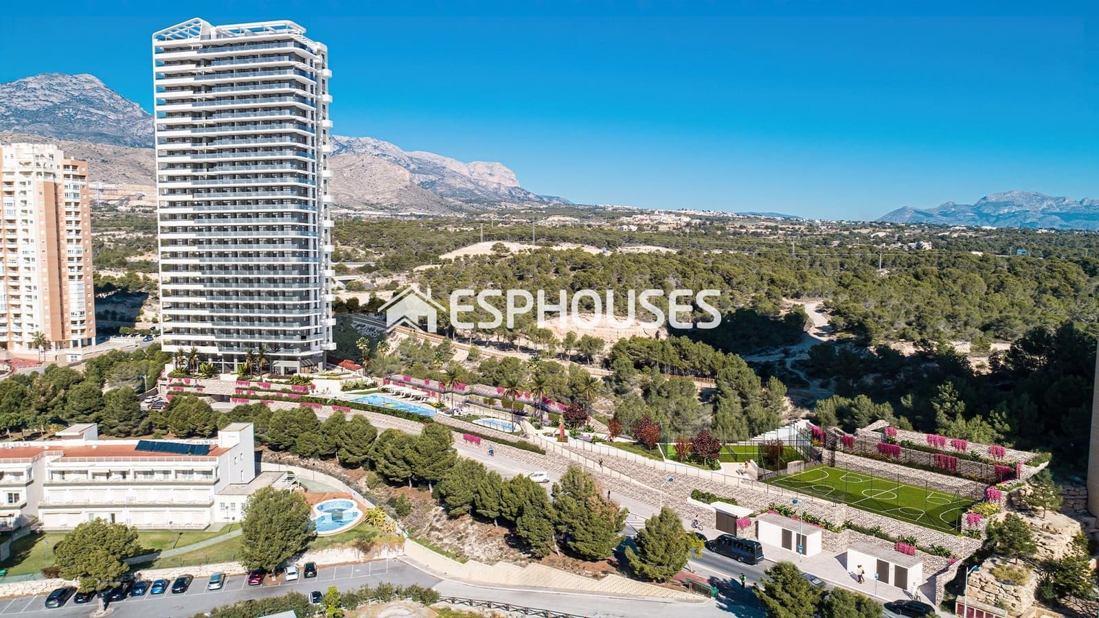 3 sovrum Lägenhet till salu i Benidorm med pool garage - 595 000 € (Ref: 9720289)