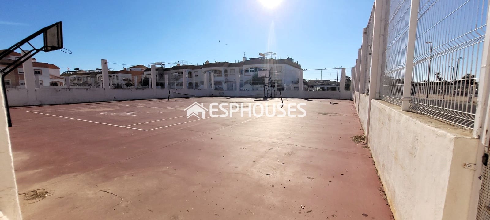 2 camera da letto Attico in vendita in Torrevieja con piscina - 145.000 € (Rif: 9735849)