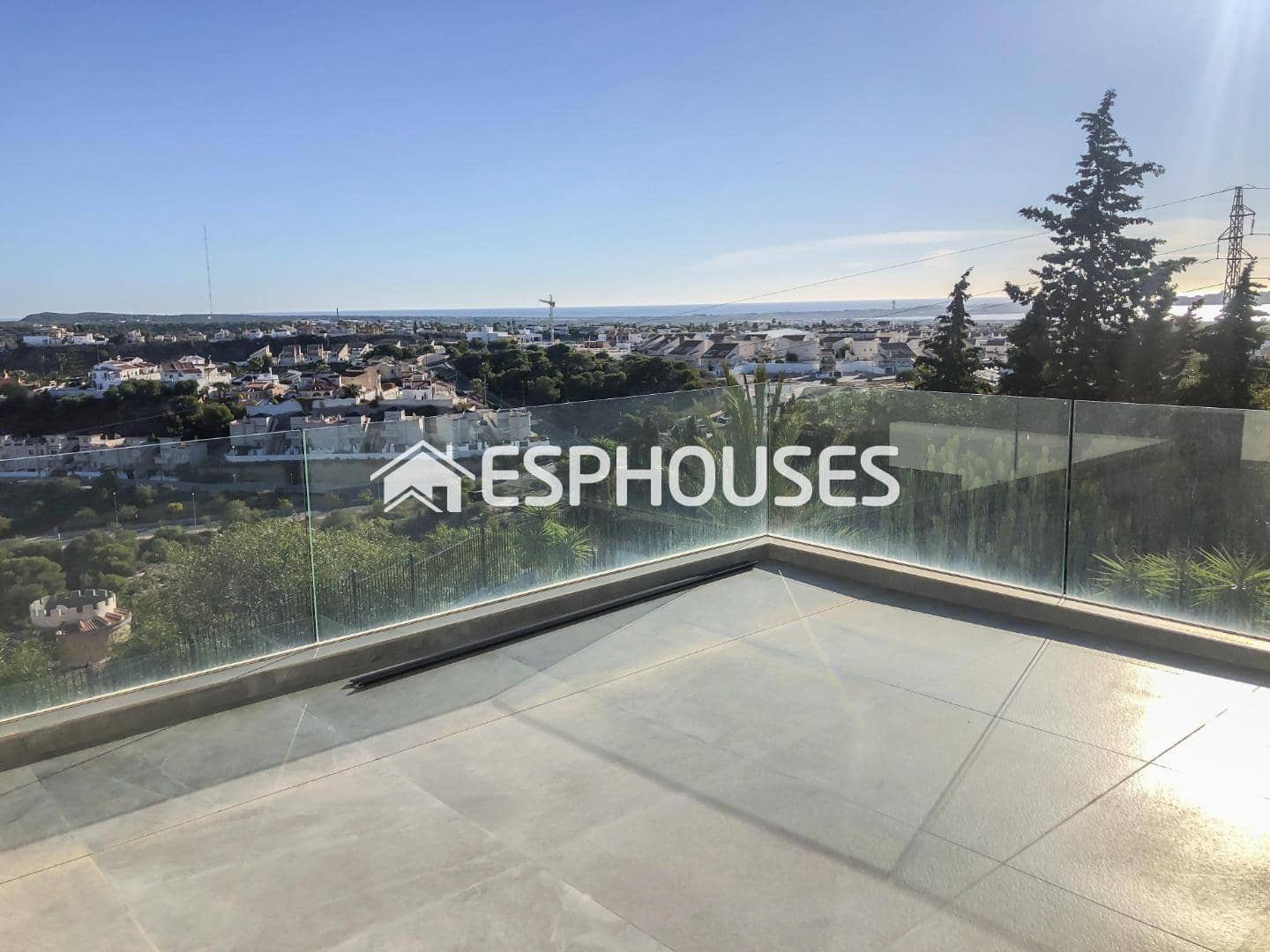 6 bedroom Villa for sale in Rojales with pool garage - € 2,300,000 (Ref: 9735850)